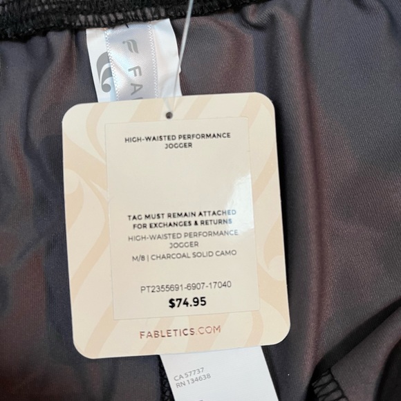 Fabletics High-Waisted Performance Jogger Camo Charcoal NWT - Picture 8 of 12